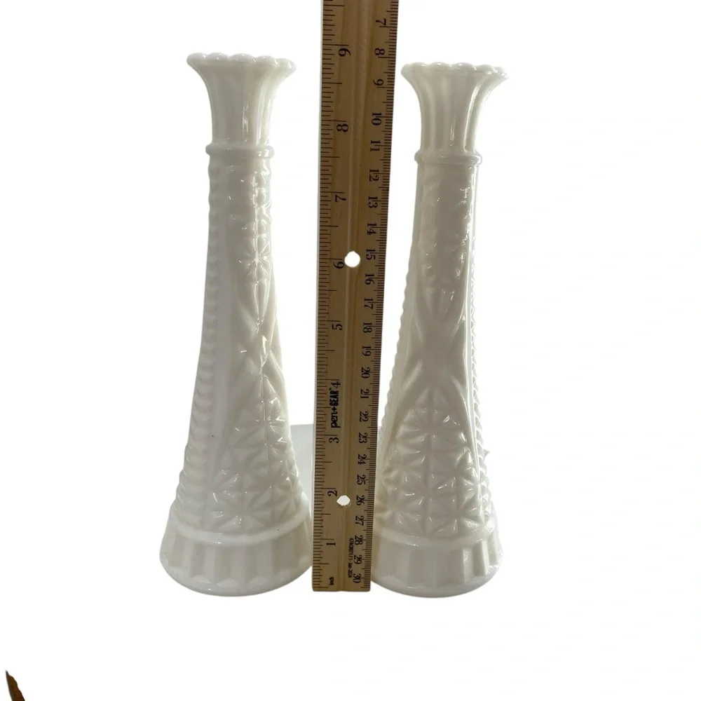 Vintage MCM Design Anchor Hocking Stars Bars Milk Glass Bud Vases set of 2 ivory